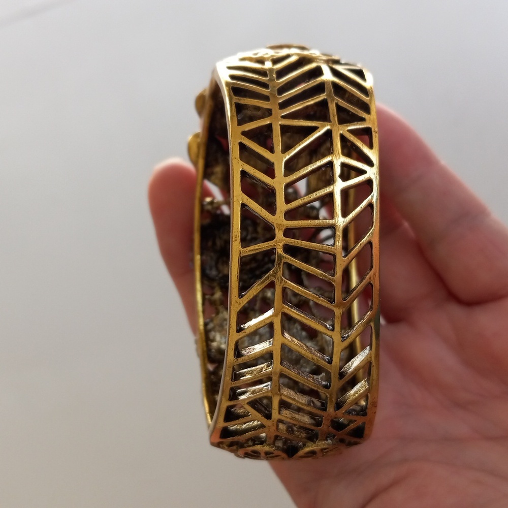 Off Park Collection Peacock Bangle - image 3